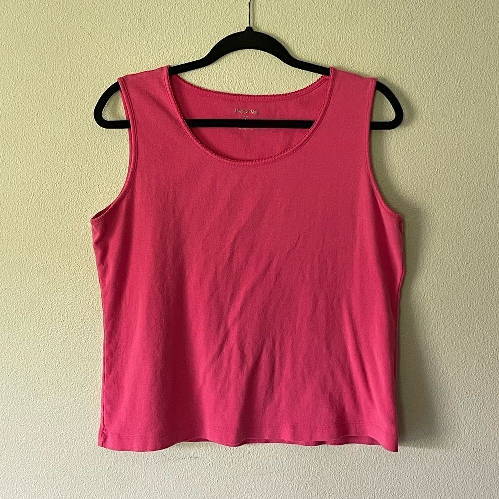 White Stag Pink Sleeveless Cotton Crop Top. Size Large.